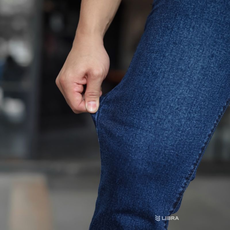 Celana Panjang Jeans Pria Wanita Bahan Sofjeans Tebal Strecth Slimfit