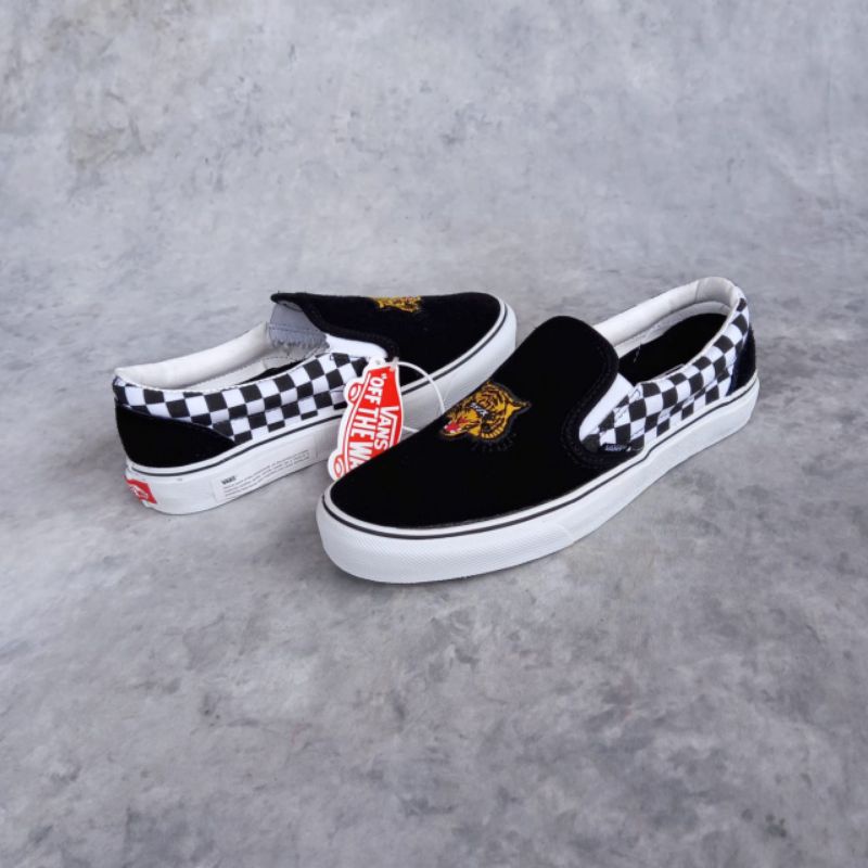 VANS SLIP ON TIGER CHECKERBOARD BLACK WHITE