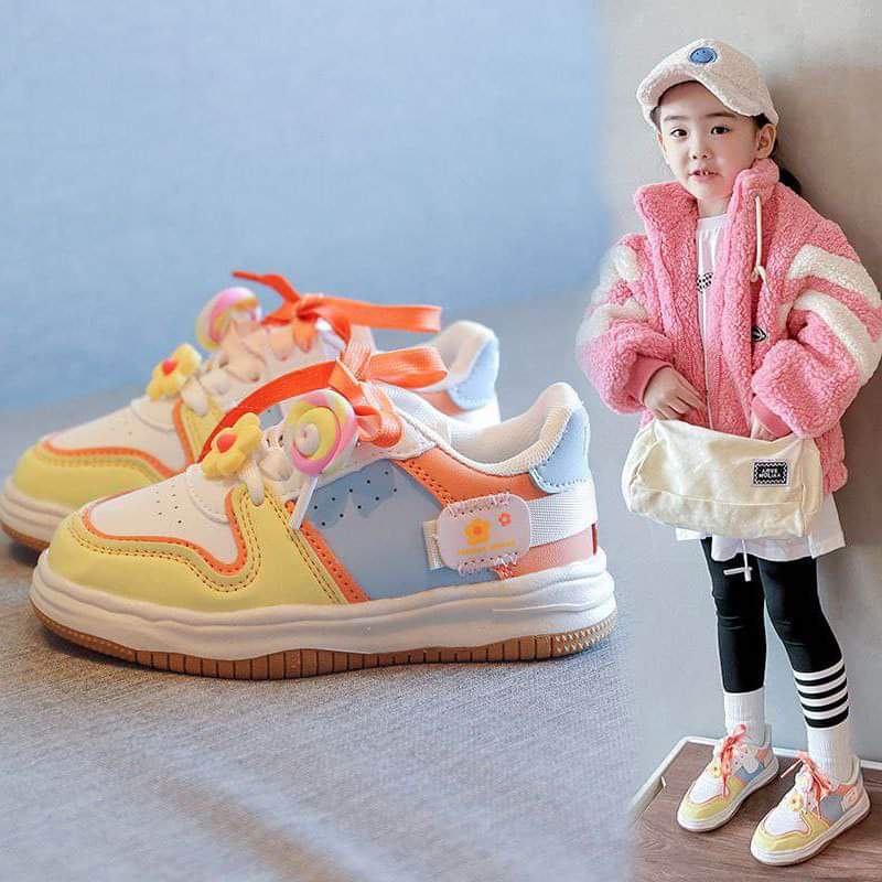 Sepatu Anak Perempuan Sporty Lollipop Colourful