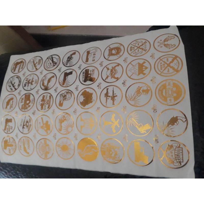 MAINAN TAZOS  BESI WARNA EMAS