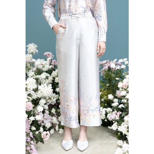 Wearing Klamby Heidi Pants Peppermint PL