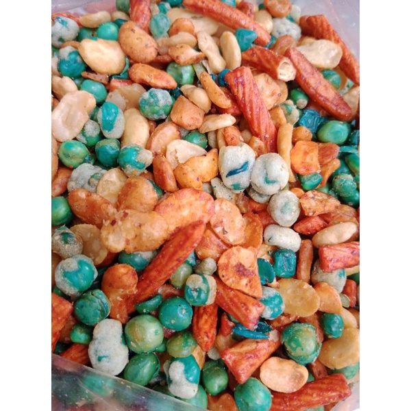 

KACANG POLONG MIX 500GRAM