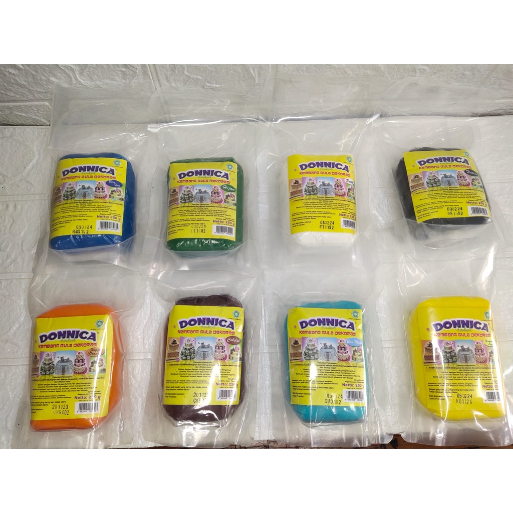 

DONNICA FONDANT BERBAGAI WARNA 250 GRAM