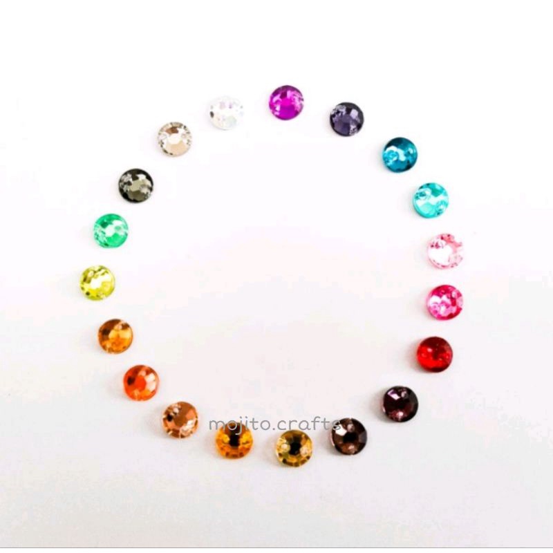 12 Buah Aksesoris Kebaya Batu Payet Bulat Ukuran 5 & 8  mm / Varian A1 / Payet Kristal Jahit / Payet