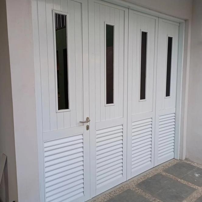 Pintu Garasi Bahan Aluminium