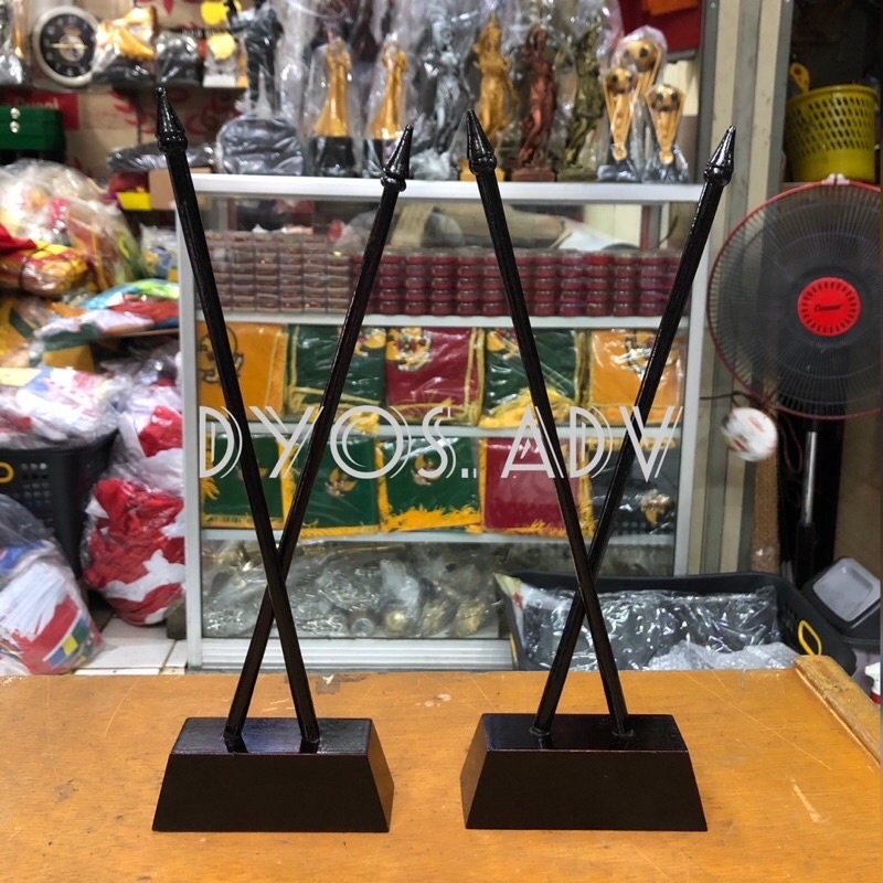 Tiang meja kayu model silang