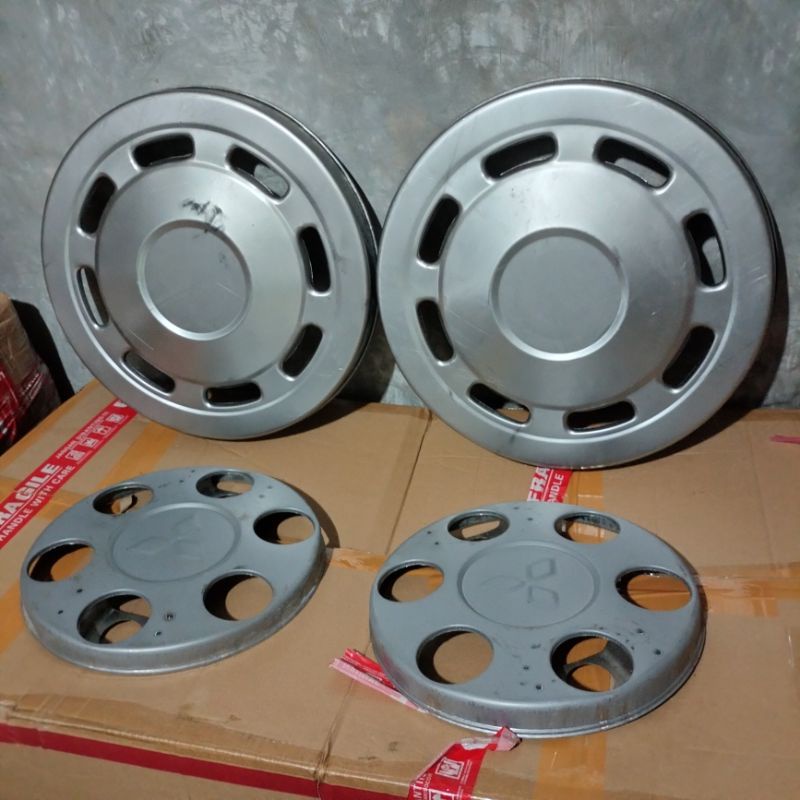 Wildop Truk R16 Rebecca Kombinasi Ring