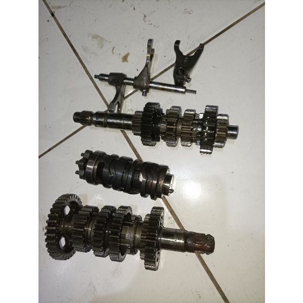 Gigi Rasio 6 speed R15 v2/R15 v3 vva/xsr/xabre/upgrad vixion original