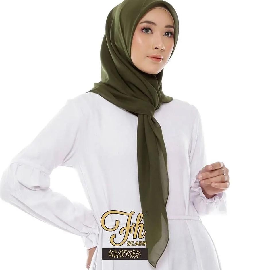➻Best Produk✱ kerudung jiilbab / hijab segi empat bahan bella square polos jahit tepi neci premium warna hijau matcha / sage green 52 ➻