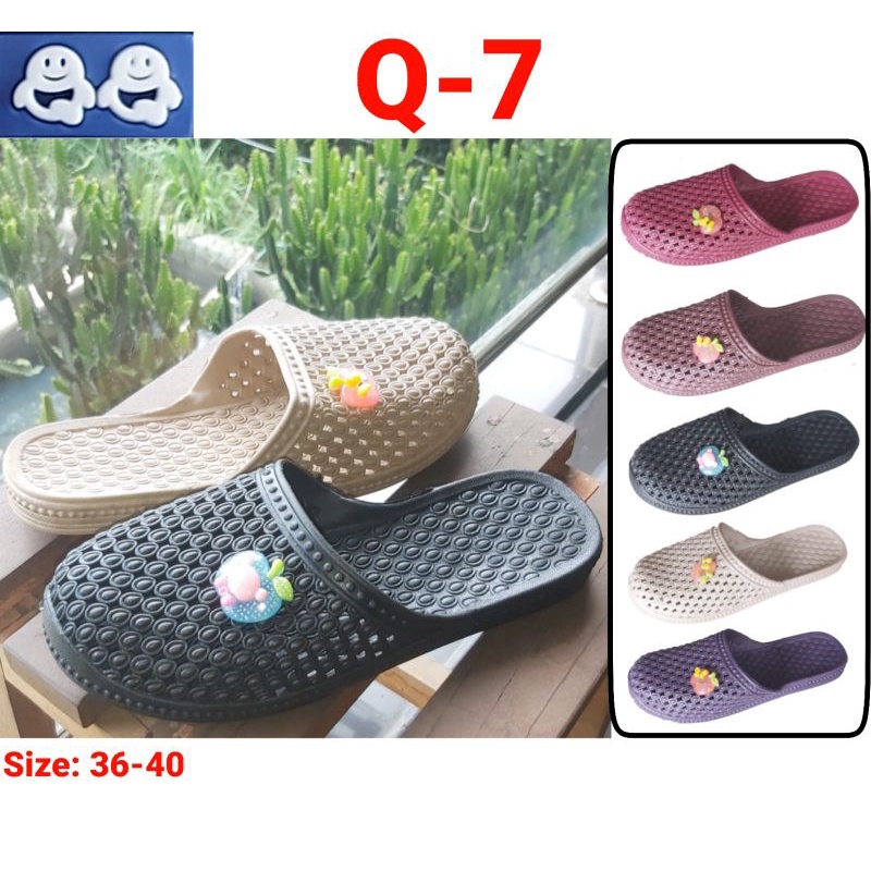 Sandal Sepatu Wanita Q-7 Anti Selip Empuk Sepatu Sandal Flip Flops