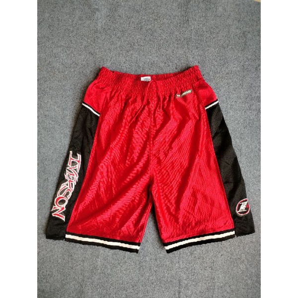 Celana Basket Iverson x Reebok