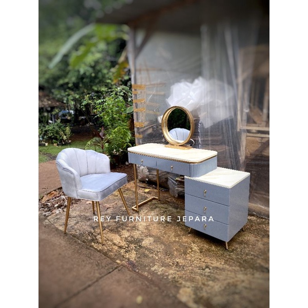 MEJA RIAS MINIMALIS LAMPU LED KAKI BESI CAT MOTIF MARMER TERBARU, TOLET MINIMALIS KAKI BESI MODERN