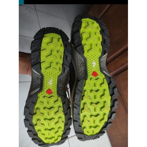 Sepatu Running/lari 2nd Merk Quechua Forclaz 500 fresh