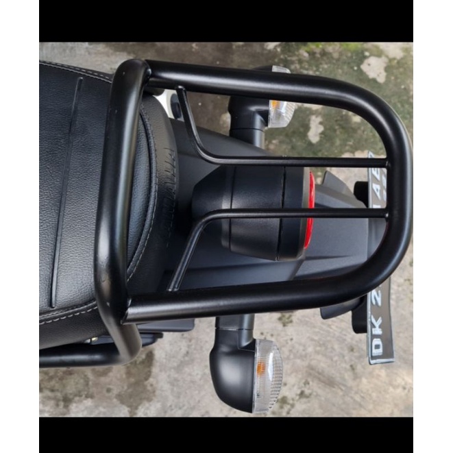 begel behel bracket Yamaha xsr 155 pegangan belakang Yamaha xsr 155