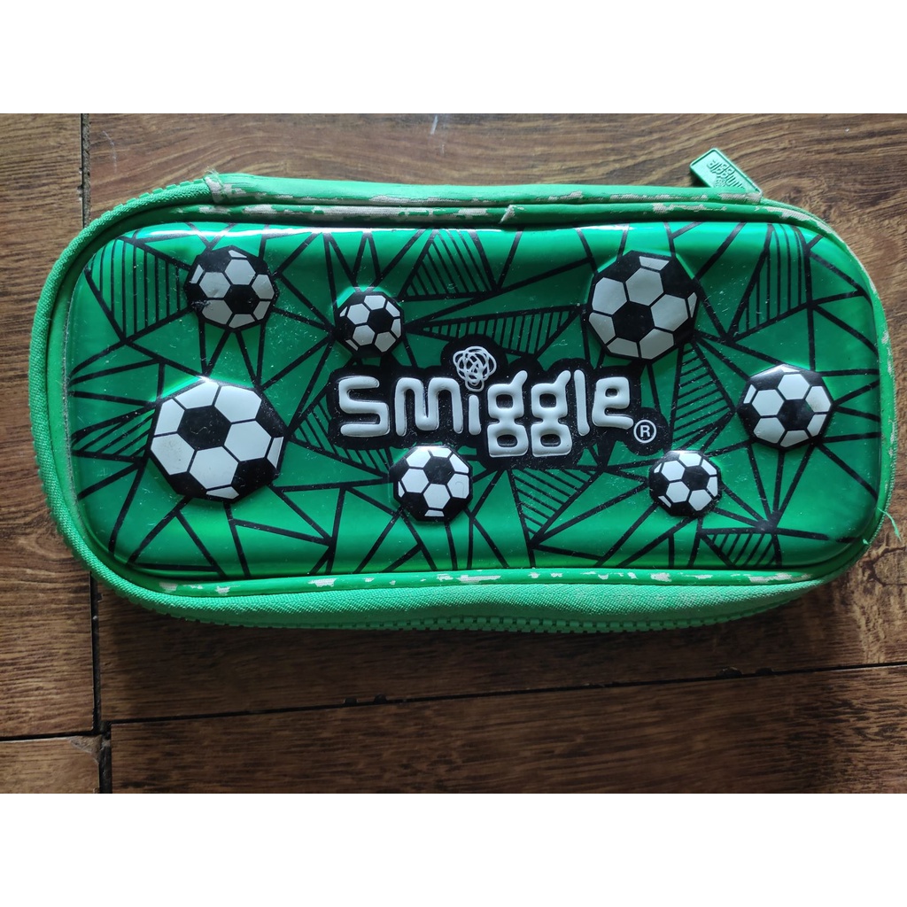 

Tempat Pensil Smiggle Original