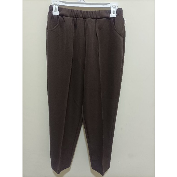 Preloved Celana Wanita Isuka