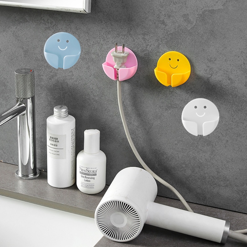 Multifungsi Kuat Tanpa Jejak Bebas Pukulan Plug Socket Holder Smiley Sticky Hook Charger Rak Penyimpanan Kait Perlengkapan Dapur Kamar Mandi