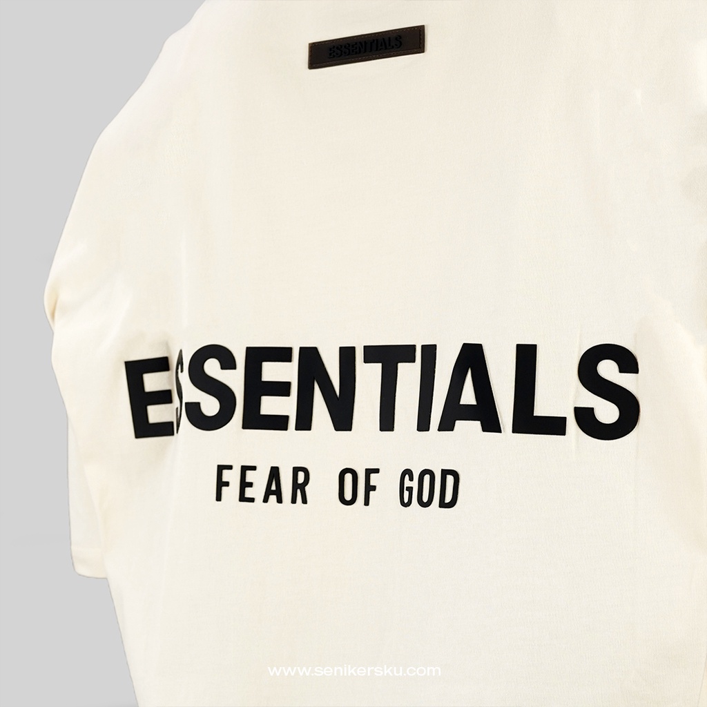 Essentials FOG Silicon Applique Backprint Cream Tee SS21