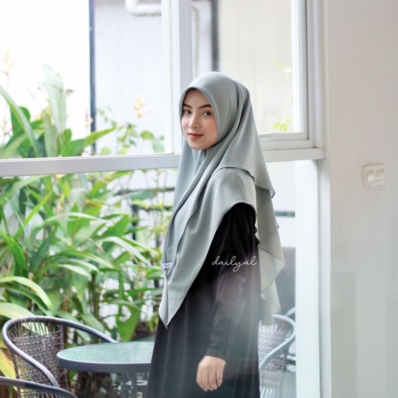 Alya Khimar (Segiempat Instan Pola Unik)