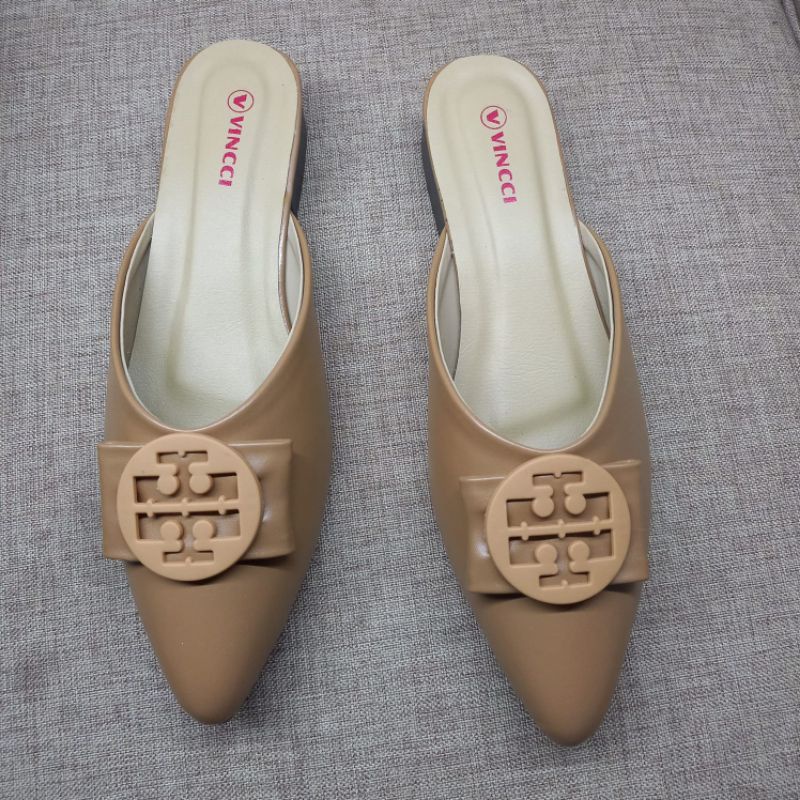 Sepatu sendal kk56
