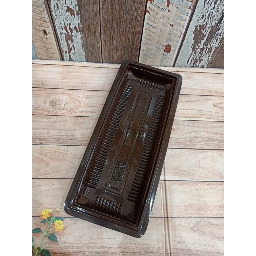 Mika Brownies L (30X10)