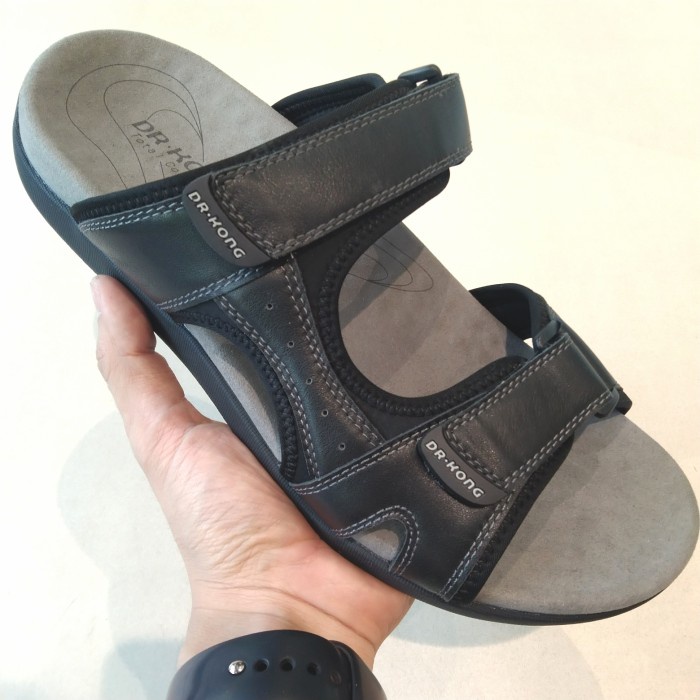 Sandal Kulit Pria Dr Kong Kesehatan Black 9000018 - W .Letha