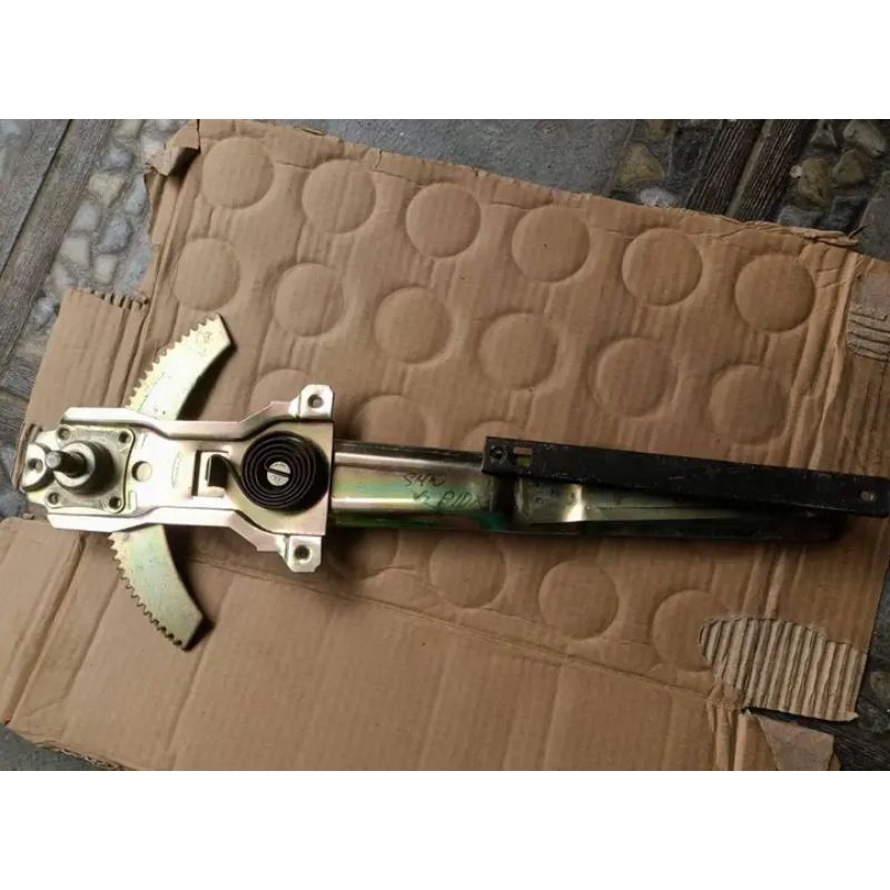 Regulator kaca Jetstar bagian kiri