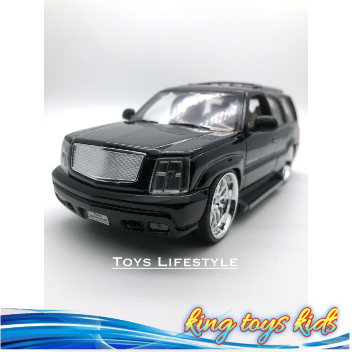 BARU / Welly Diecast - Cadillac Escalade 2002 Hot Rider Skala 1:24