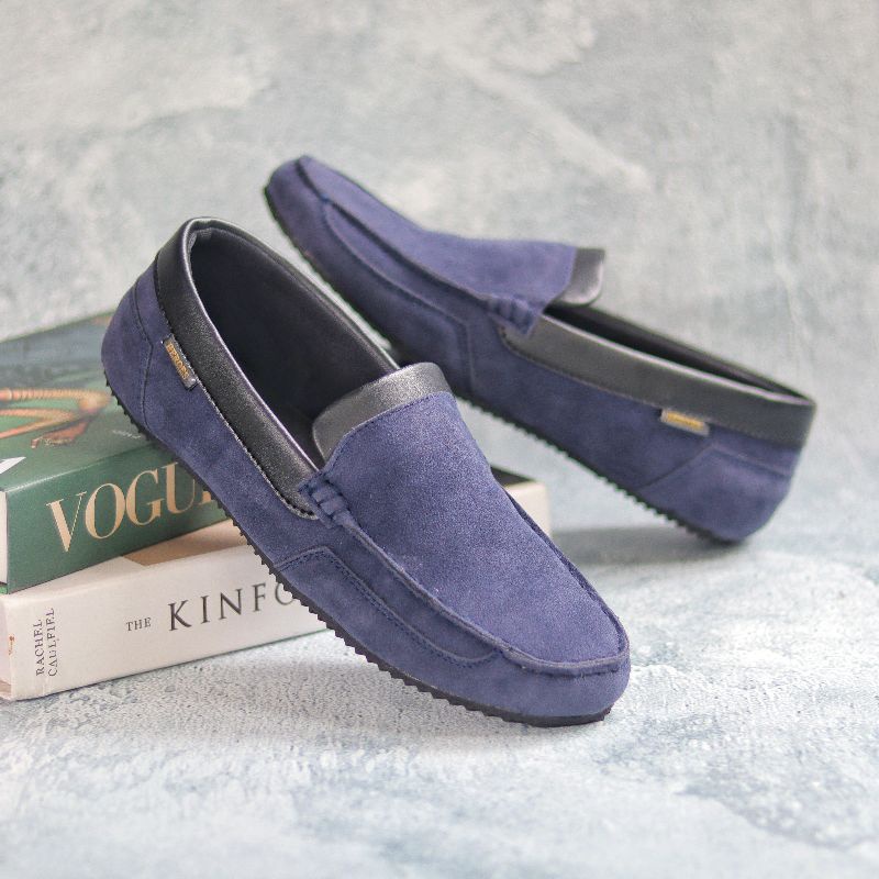 Sepatu Slip On Pria Sepatu Casual Pria Sepatu Original Sepatu Kasual Slip Antislip Santai Kerja Kuliah