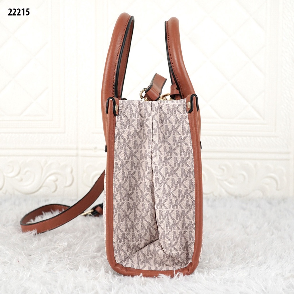 Mirella Tote Bags 22215