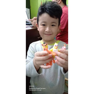 Mainan Clay Hasil Buatan Tangan Anak/Hasil Karya (Jenis Karakter Random)