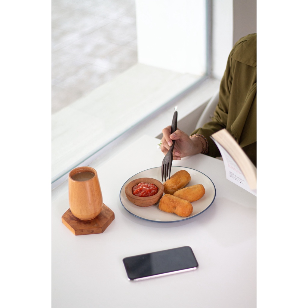 

SHAVIRA Luti Gendang / Roti Goreng Tuna isi 24