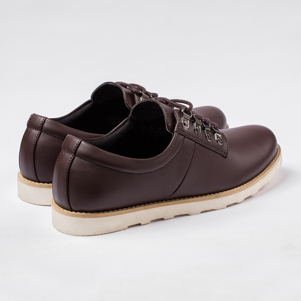 QENAN BROWN |ManNeedMe x NAZ| Sepatu Pria Casual Pantofel Formal Shoes ORIGINAL