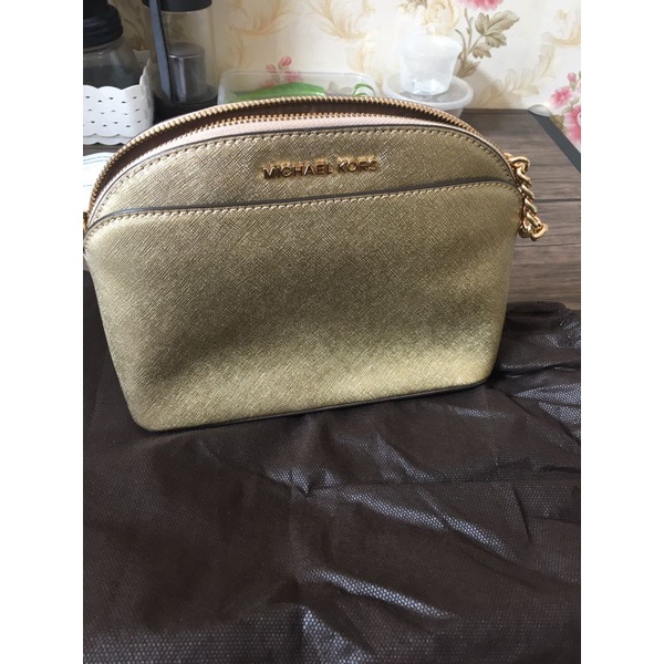 Michael Kors Emmy Crossbody Pale Gold