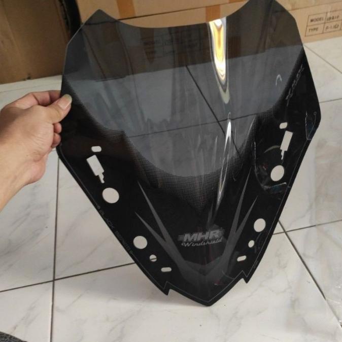 Windshield Visor MHR Yamaha Xmax 250 - Black Series