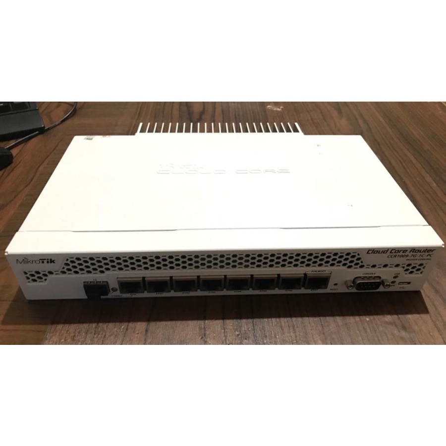 Mikrotik CCR1009 - 7G - 1C - PC