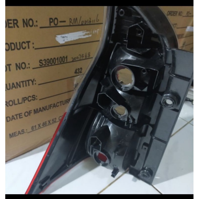 lampu stoplamp Avanza Xenia 2018-2021 original