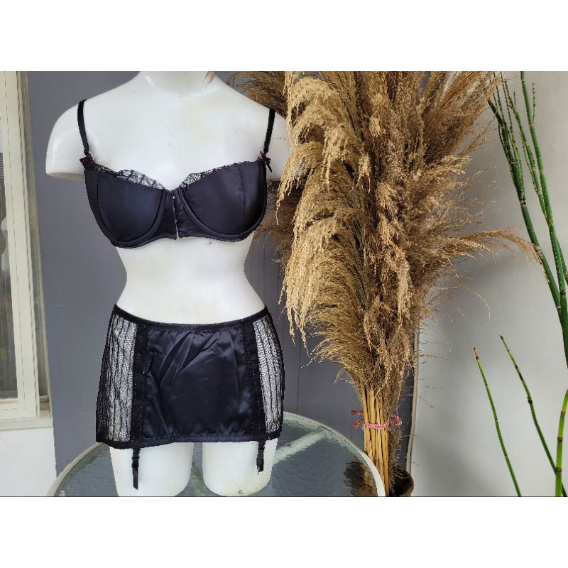 Lingerie set - Victoria secret