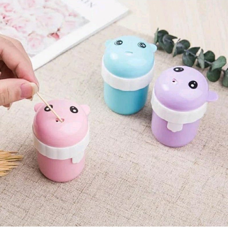 Tempat Tusuk Gigi Karakter Motif Bear Holder Pembersih Gigi