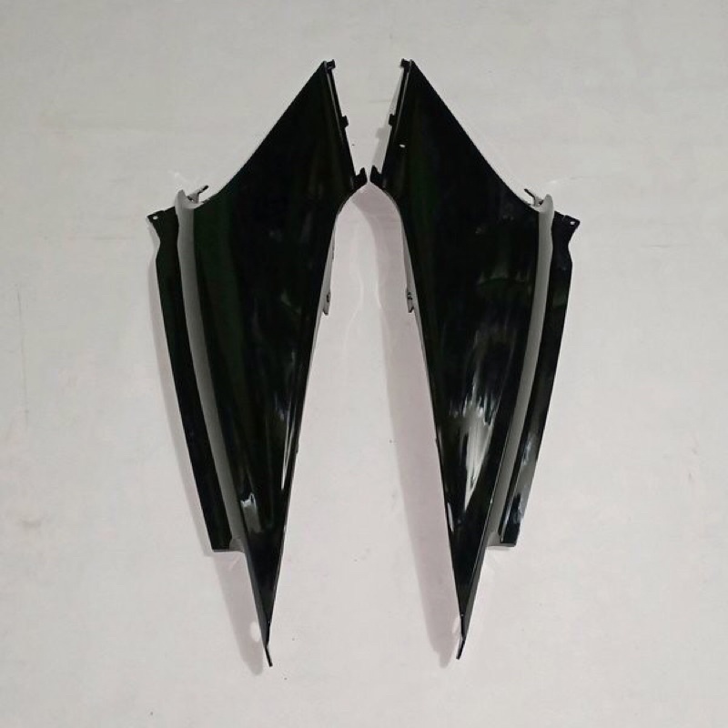 BODY BELAKANG BEAT KARBU HITAM / COVER BODY BELAKANG BEAT KARBU HITAM