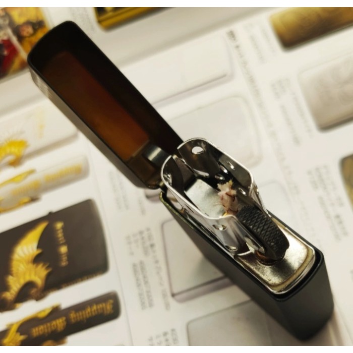 Korek Zippo Hitam Logo Atas Black Matte Original Ping Sound