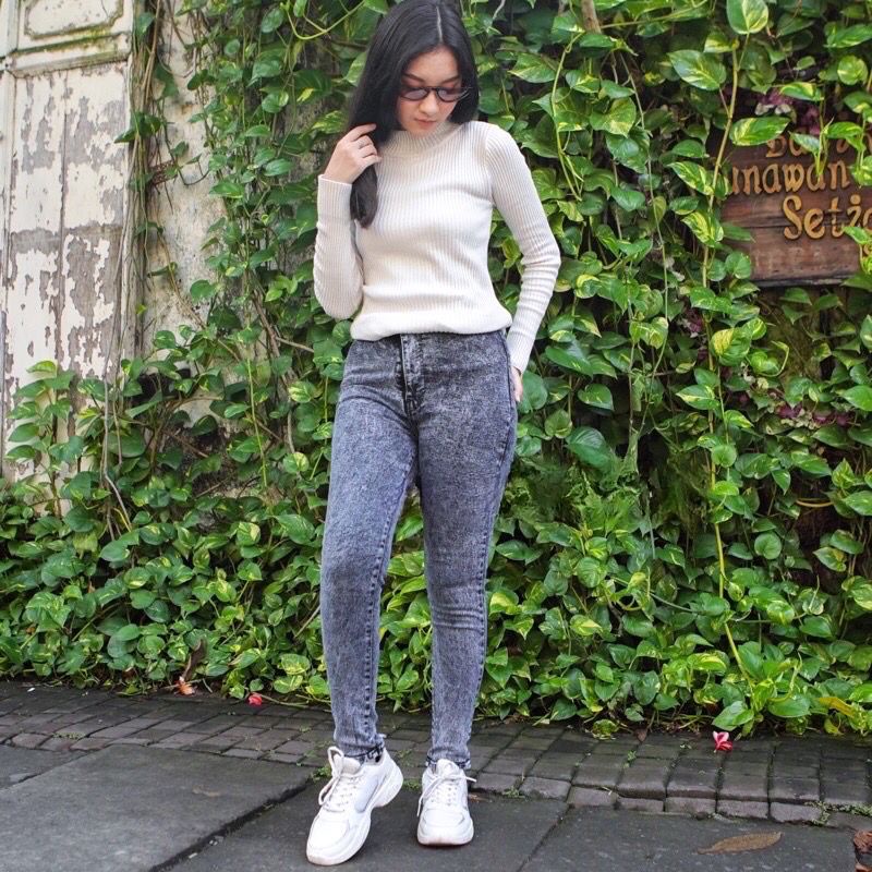 Celana Panjang Skinny Jeans Wanita Highwaist Premium || Celana Jeans Model Pensil Wanita Terbaru || Celana Jeans Wanita