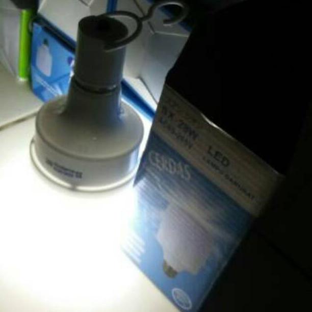 "UGX.21De22ᴿ"  LAMPU OTOMATIS NYALA SAAT LISTRIK MATI / LAMPU EMERGENCY