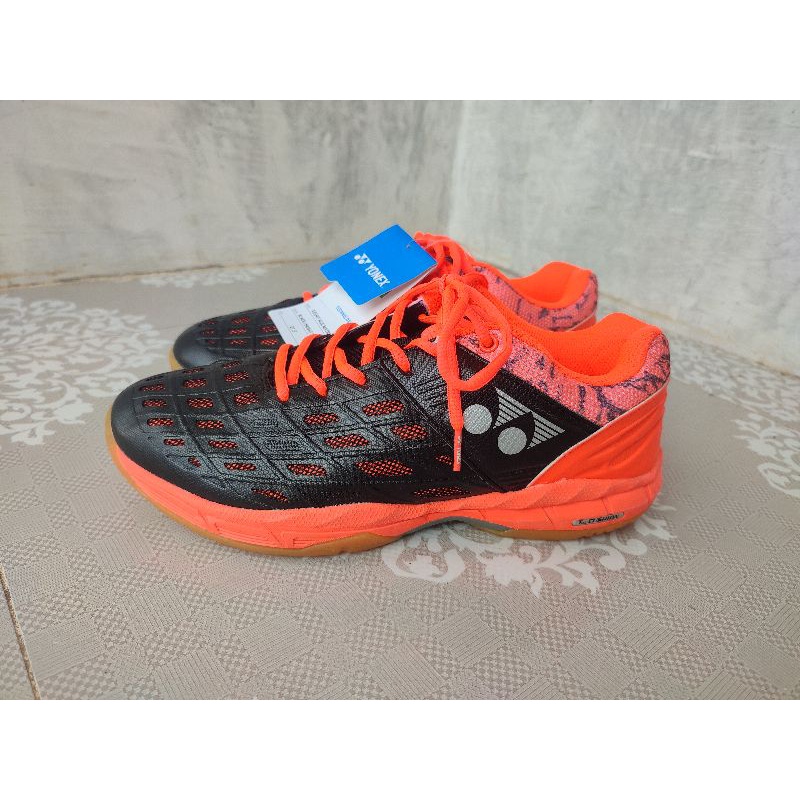 Sepatu Badminton Yonex Court Ace Matrix 2 Original