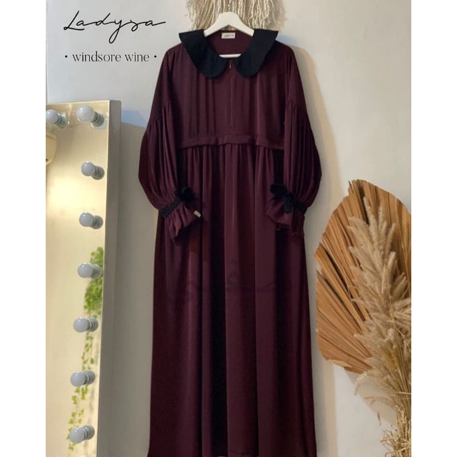 LADYSA SERIES  ( DARK PLUM XL ONLY ) BY SOFNI