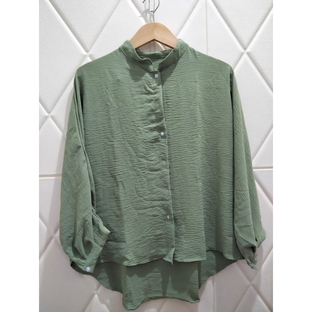 BATWING BLOUSE LENGAN BALON // KEMEJA OVERSIZE BATWING