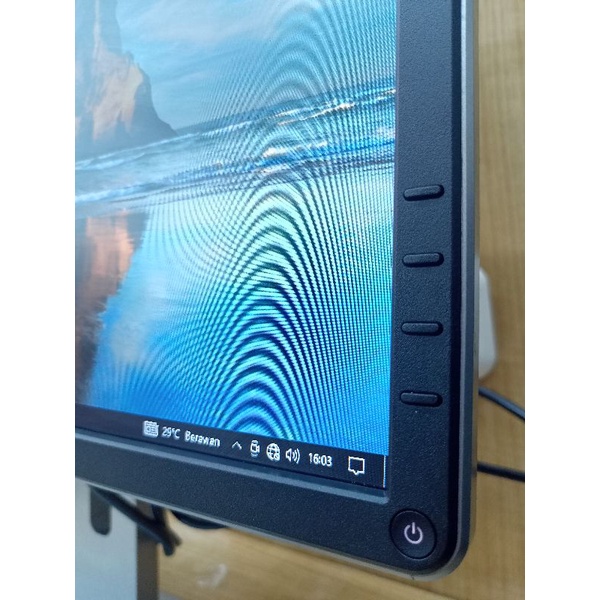 LED Monitor Dell 22 Inch Wide P2214Hb Second Like New