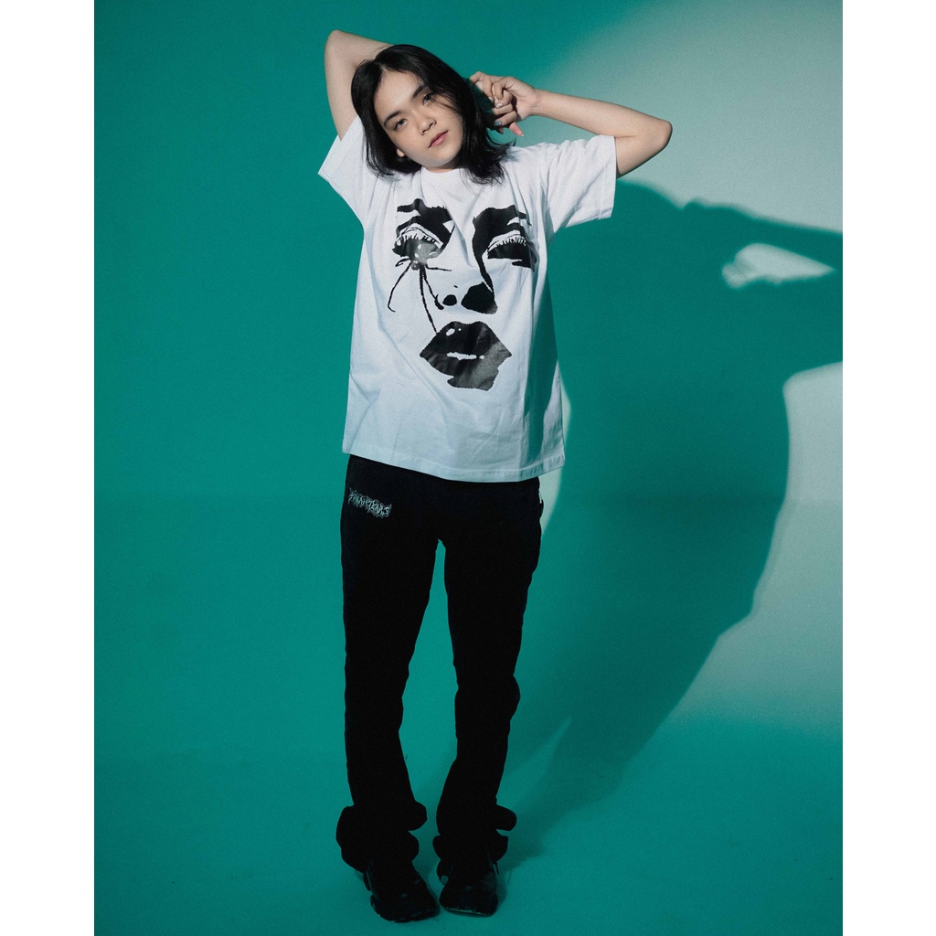 BOXY TEE OVERSIZE | HOW LONG | WHITE | YIKESALLDAY