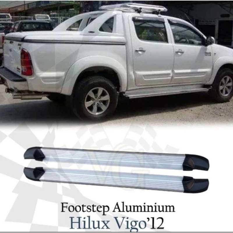 footstep samping hilux 2012-2015 duble cabin