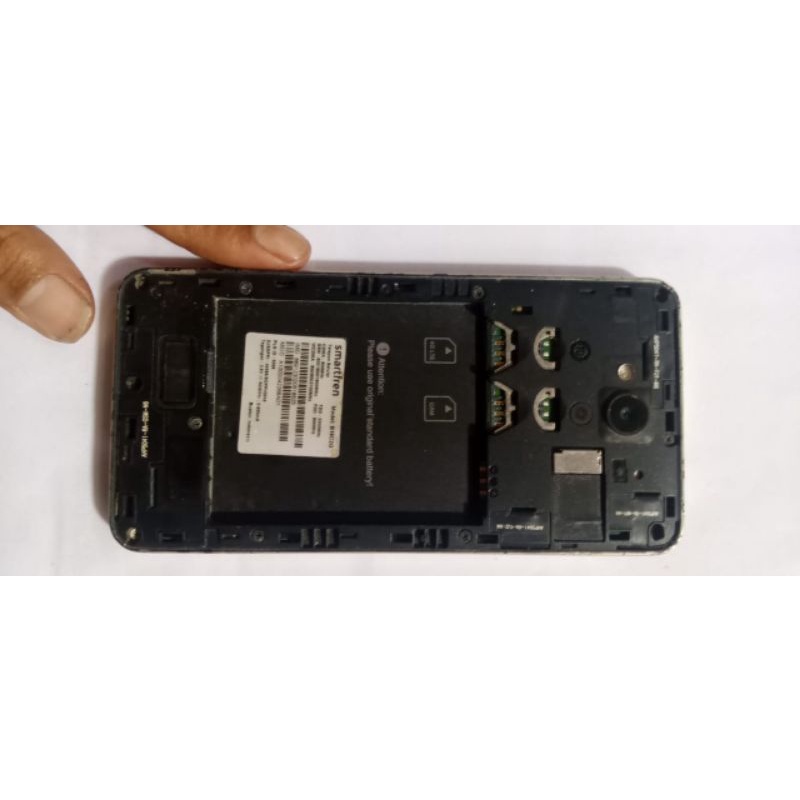 mesin hp Andromax model B16C2G mesin normal lcd bagus tc jelek